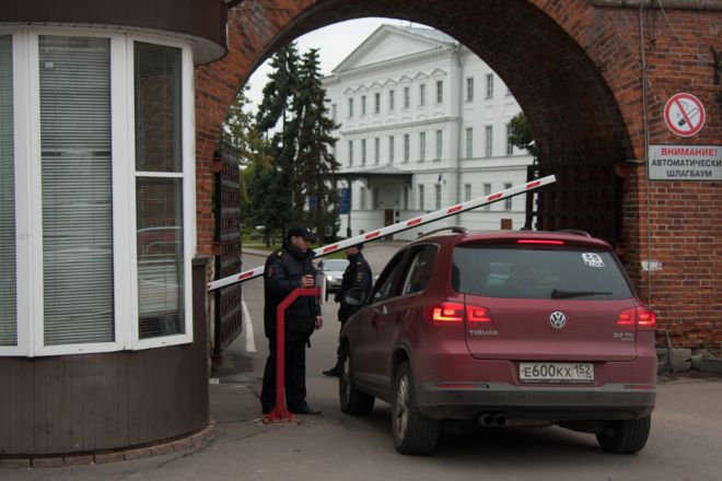 Нижегородский кремль эвакуировали из-за сообщений о бомбе (ФОТО) - фото 12