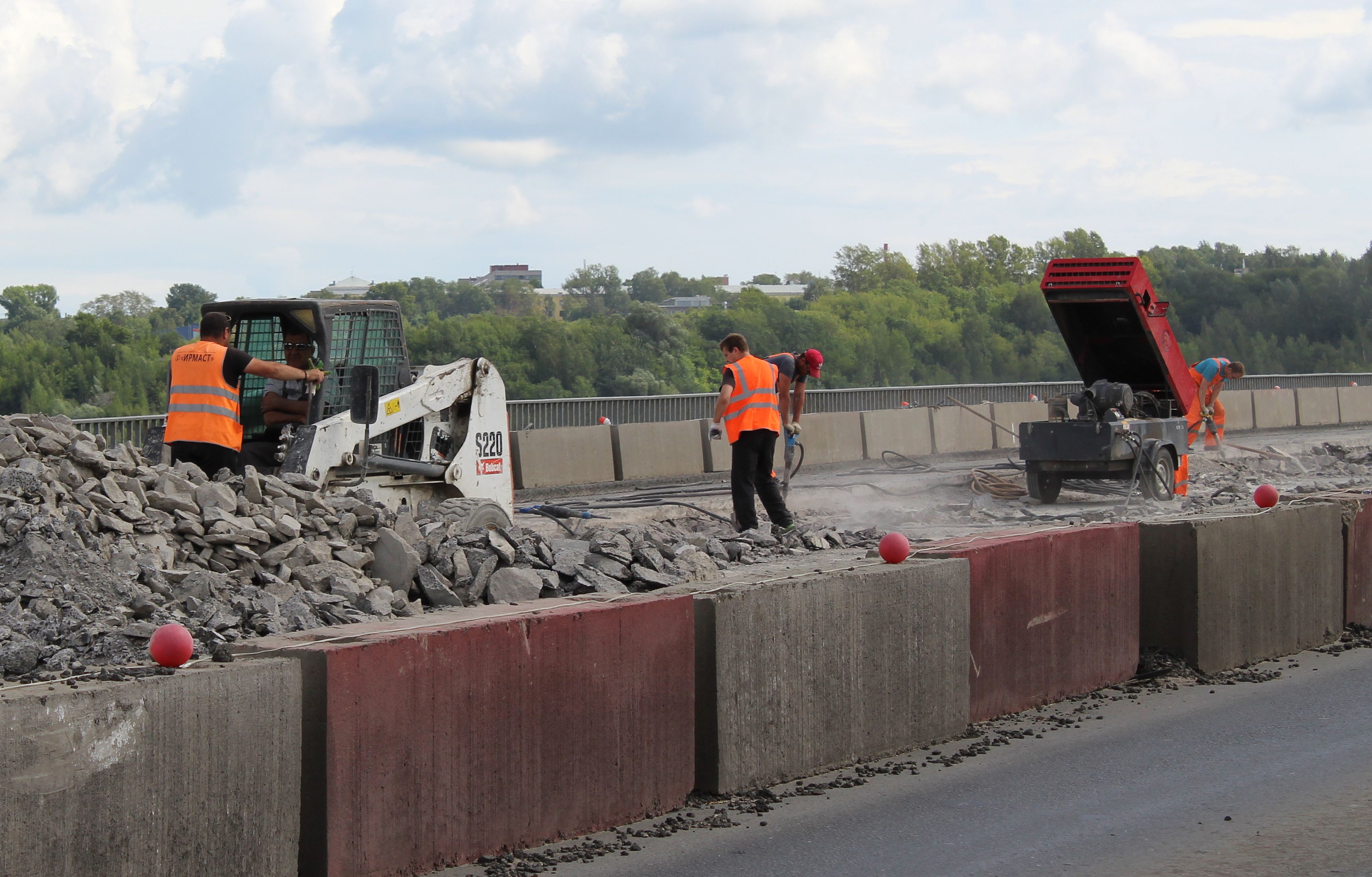 Ремонт Мызинского моста планируют завершить к началу сентября (ФОТО) - фото 2