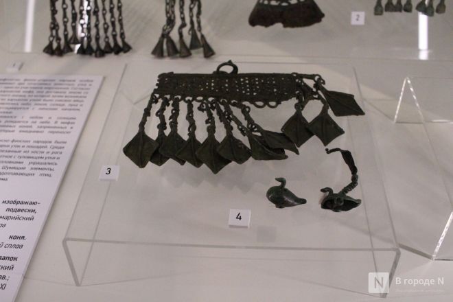 Монеты, украшения и боевые топоры: фоторепортаж с выставки археологических находок в Нижнем Новгороде - фото 59