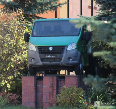 Опубликованы фото самых необычных домов в Соцгороде на Автозаводе - фото 26