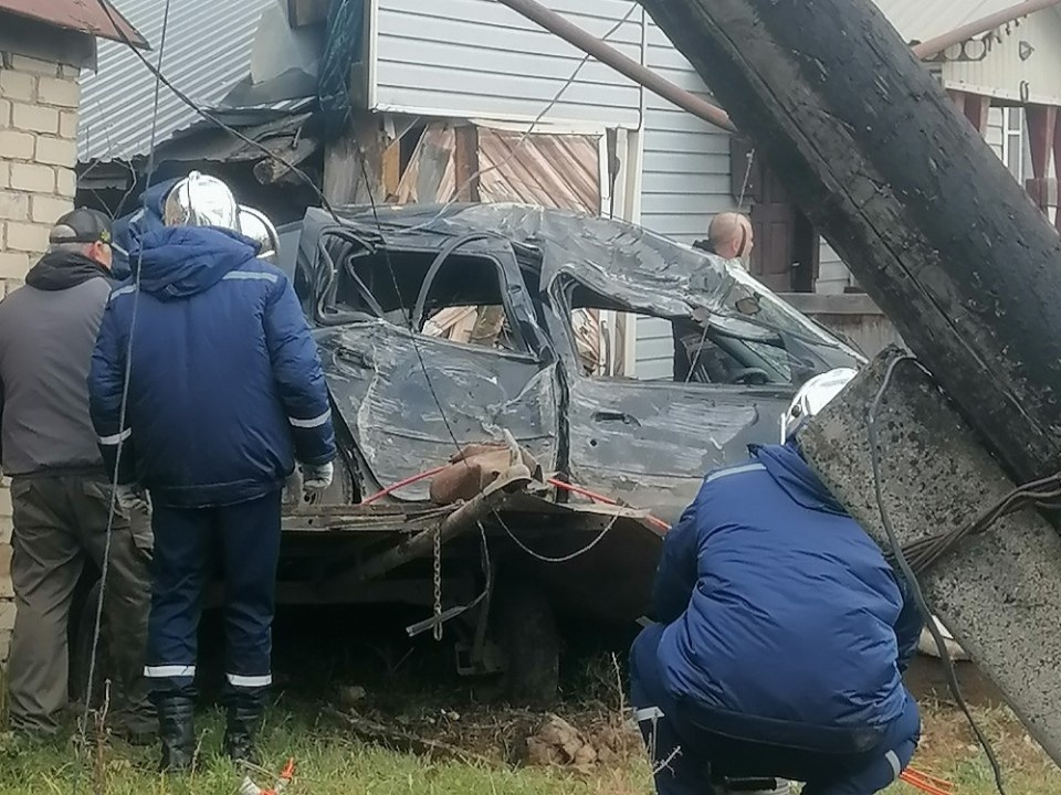 Два человека погибли в жутком ДТП в Нижегородской области - фото 1