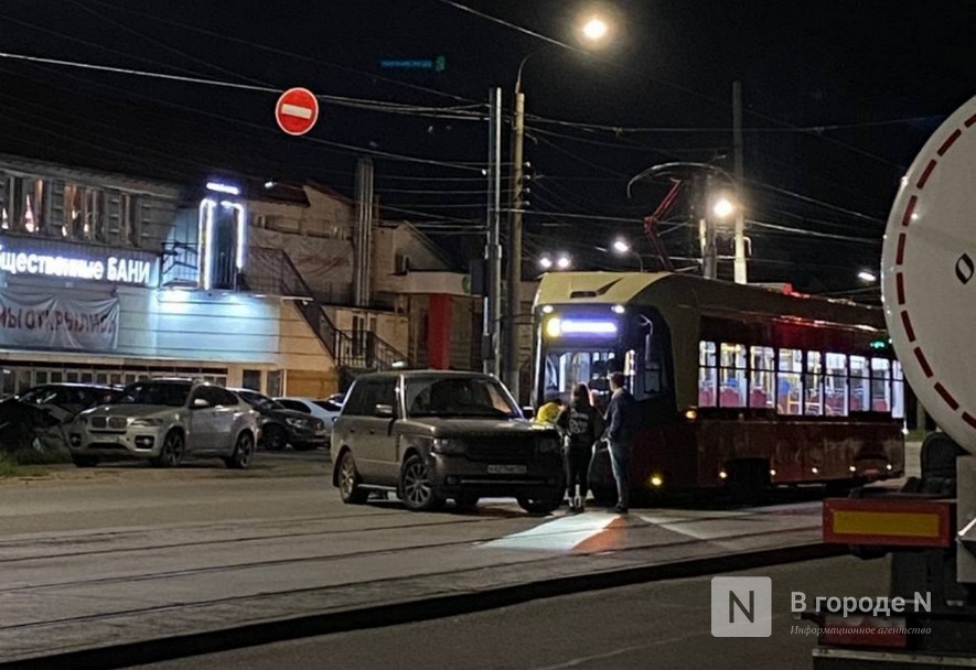 Несколько трамваев №6 и №7 встали из-за аварии в Нижнем Новгороде - фото 2
