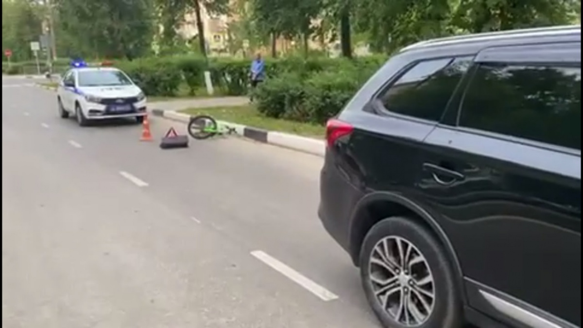 Иномарка сбила школьницу на велосипеде в Дзержинске