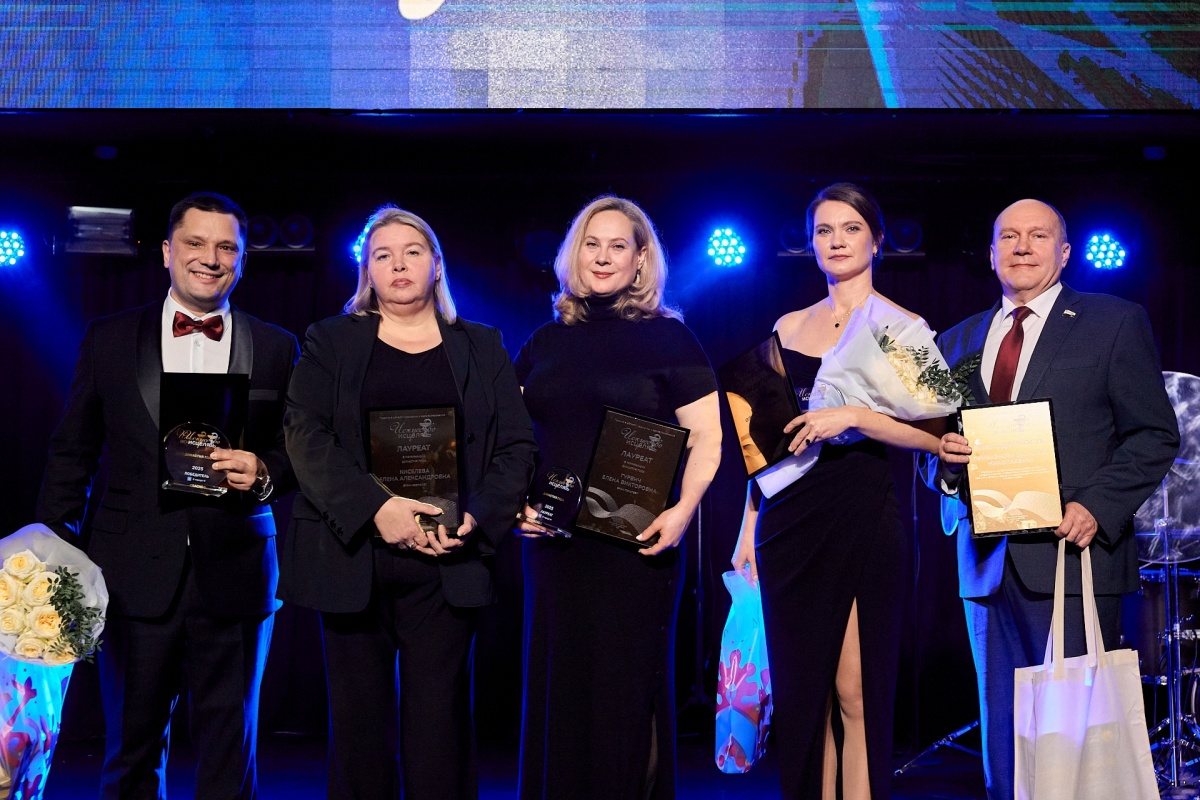 Премия &laquo;Искусство исцелять&raquo;: как награждали лучших врачей в Нижнем Новгороде &mdash; репортаж. Часть 1 - фото 14