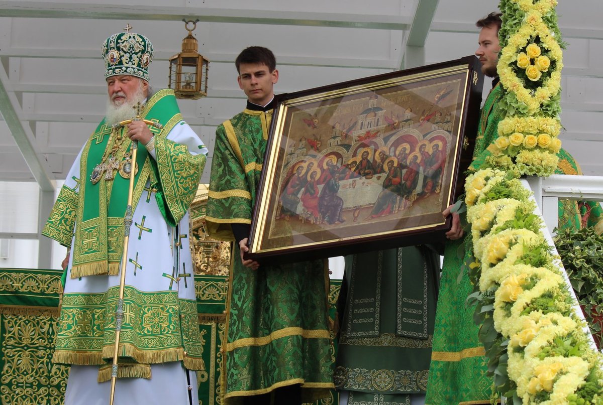 Патриарх Кирилл подарил старинную икону Нижегородской митрополии - фото 1