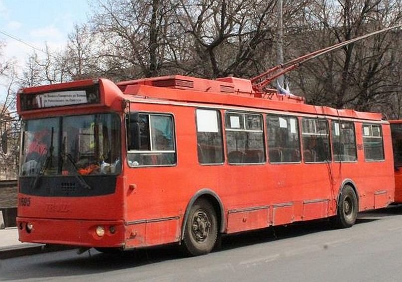 Пенсионер пострадал в ДТП по вине водителя троллейбуса в Советском районе