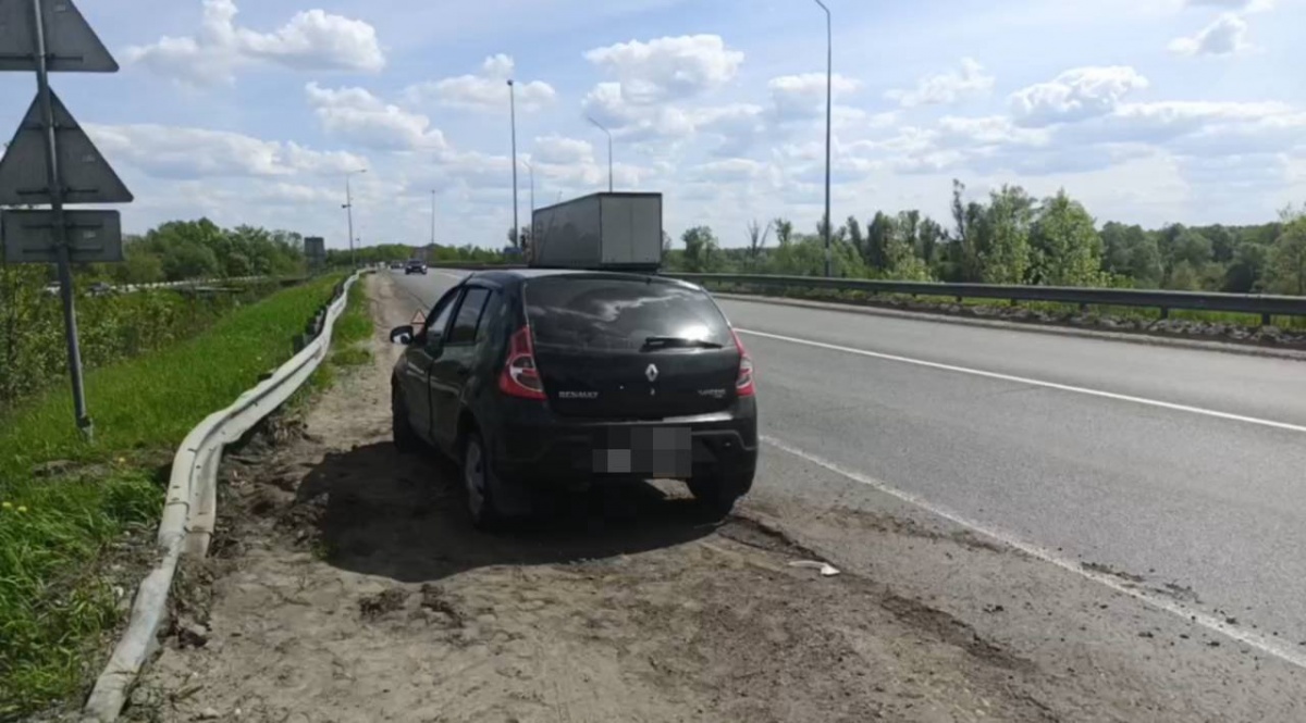 Иномарка попала в ДТП в Кстовском районе: водителю стало плохо за рулем