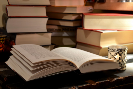 Как прочитать 100 книг за год: 6 дельных советов