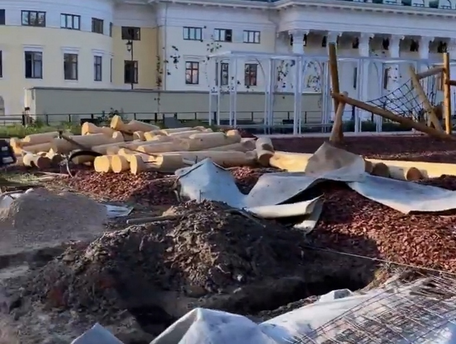 Блогер Варламов показал благоустройство внутри Нижегородского кремля - фото 1