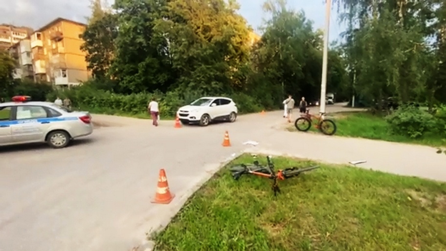 Три велосипедиста пострадали на дорогах Нижегородской области за сутки - фото 1