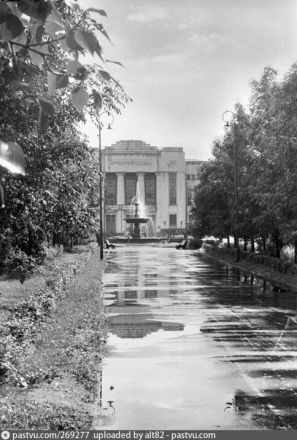 От славы до сноса: архивные фото и вековая история ДК им. Ленина в Нижнем Новгороде - фото 10