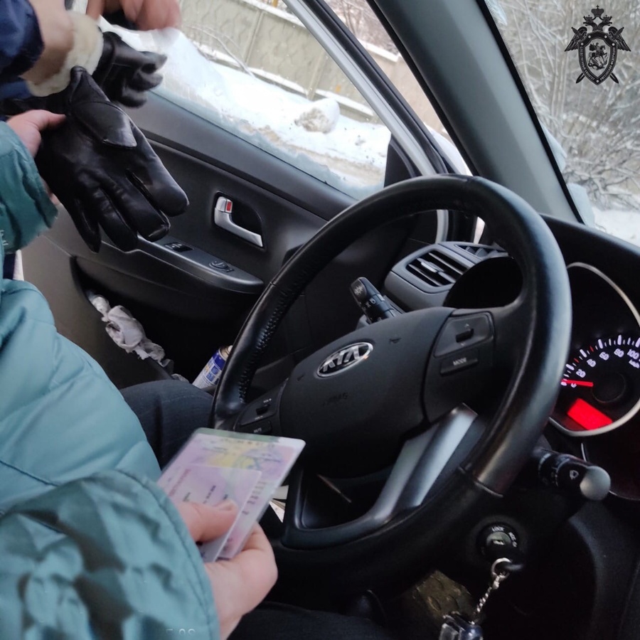 Бывшего нижегородского полицейского судят за вымогательство взятки у пьяной автоледи - фото 1