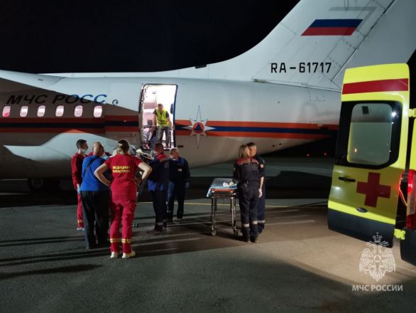 Двоих пострадавших на пожаре в Чечне доставили в Нижний Новгород - фото 4
