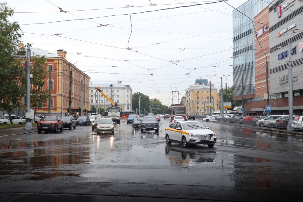 Ограничения сняли на на пересечении улиц Белинского и Кулибина - фото 1