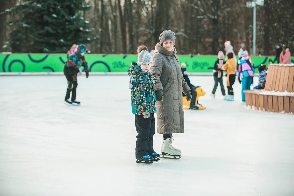 Нижегородки смогут бесплатно покататься на коньках в &laquo;Швейцарии&raquo; 8 Марта - фото 1