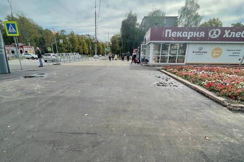 Асфальт уложили на брусчатку в Автозаводском районе - фото 2