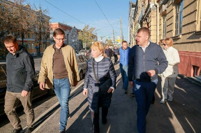 Мэр Нижнего Новгорода высказал замечания по ремонту тротуаров - фото 1