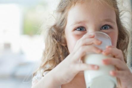 Какие болезни предотвращает обычный кефир