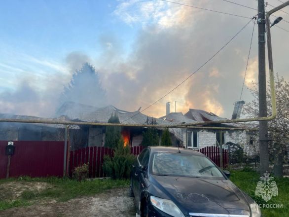 Двое взрослых и ребенок пострадали на пожаре в Дзержинске - фото 2